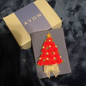 Avon Festive Red and Gold Brooch